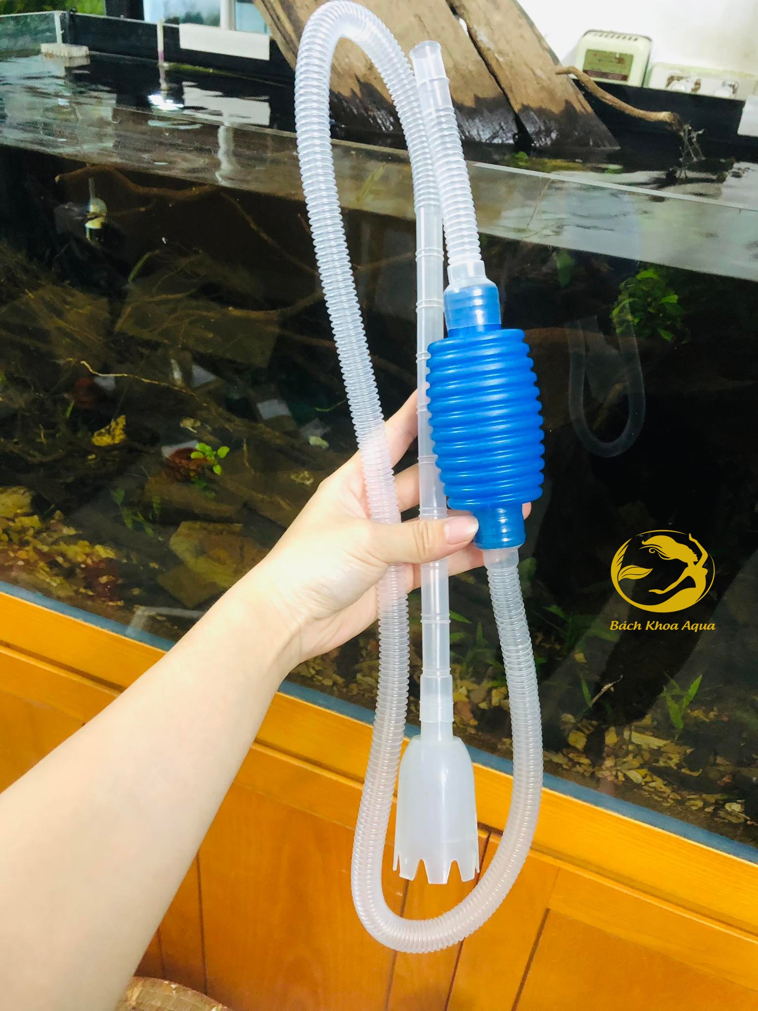 Bơm tay có van - không van thay nước bể cá tiện lợi